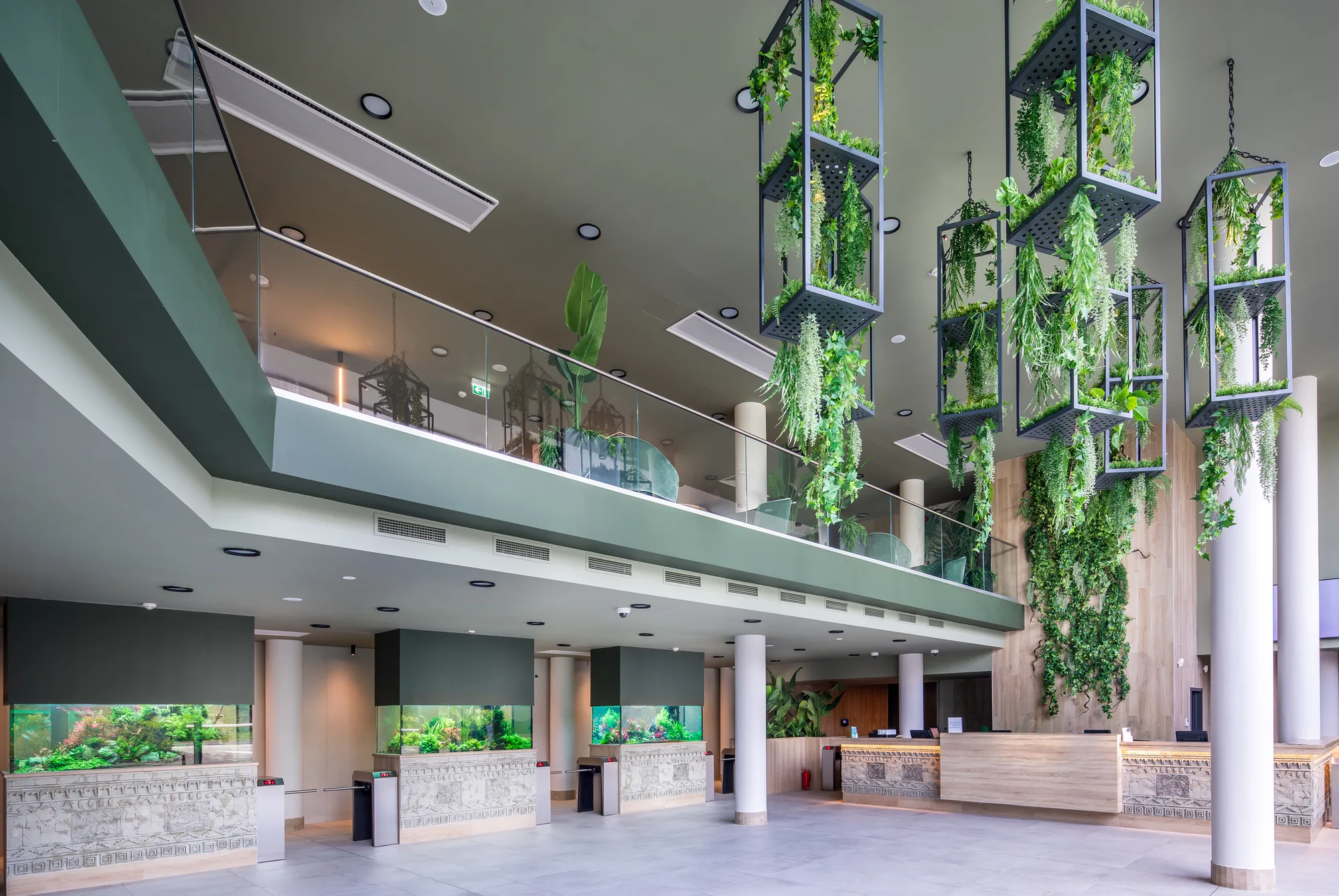 Amenajare interioara comerciala — AMAZONIA AQUAPARK, stil biophilic contemporan, Timisoara. Imagine 4 din 12