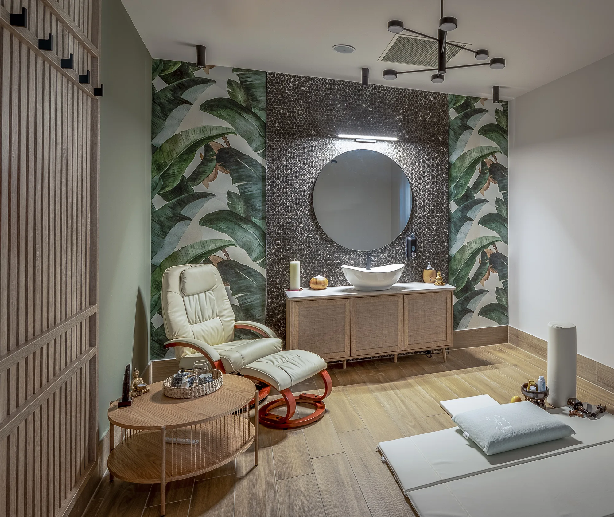 Amenajare interioara comerciala — AMAZONIA AQUAPARK, stil biophilic contemporan, Timisoara. Imagine 11 din 12