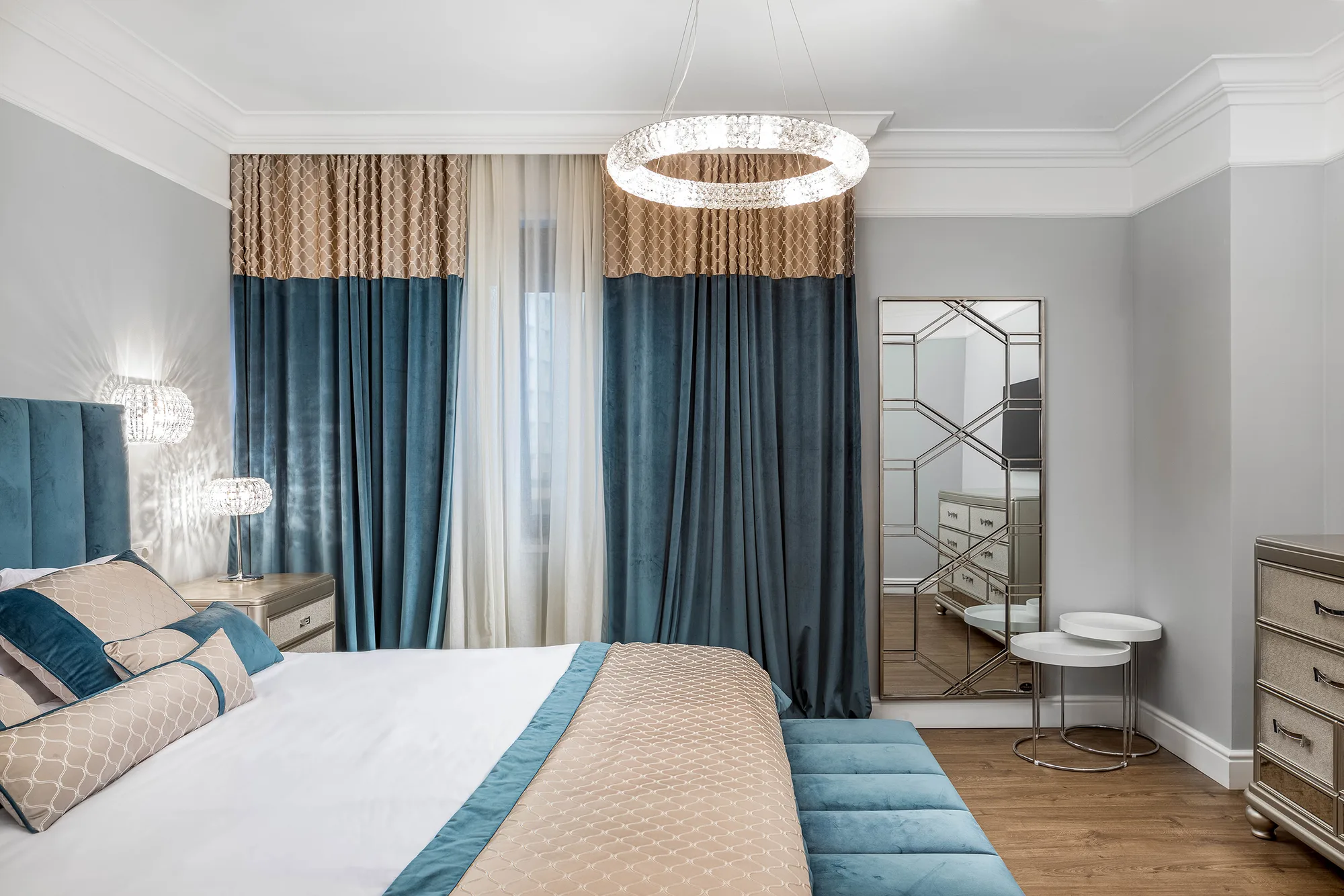 Amenajare interioara rezidentiala — APARTAMENT GLAM CONTEMPORAN, stil modern eclectic cu influente glam, Resita. Imagine 4 din 8