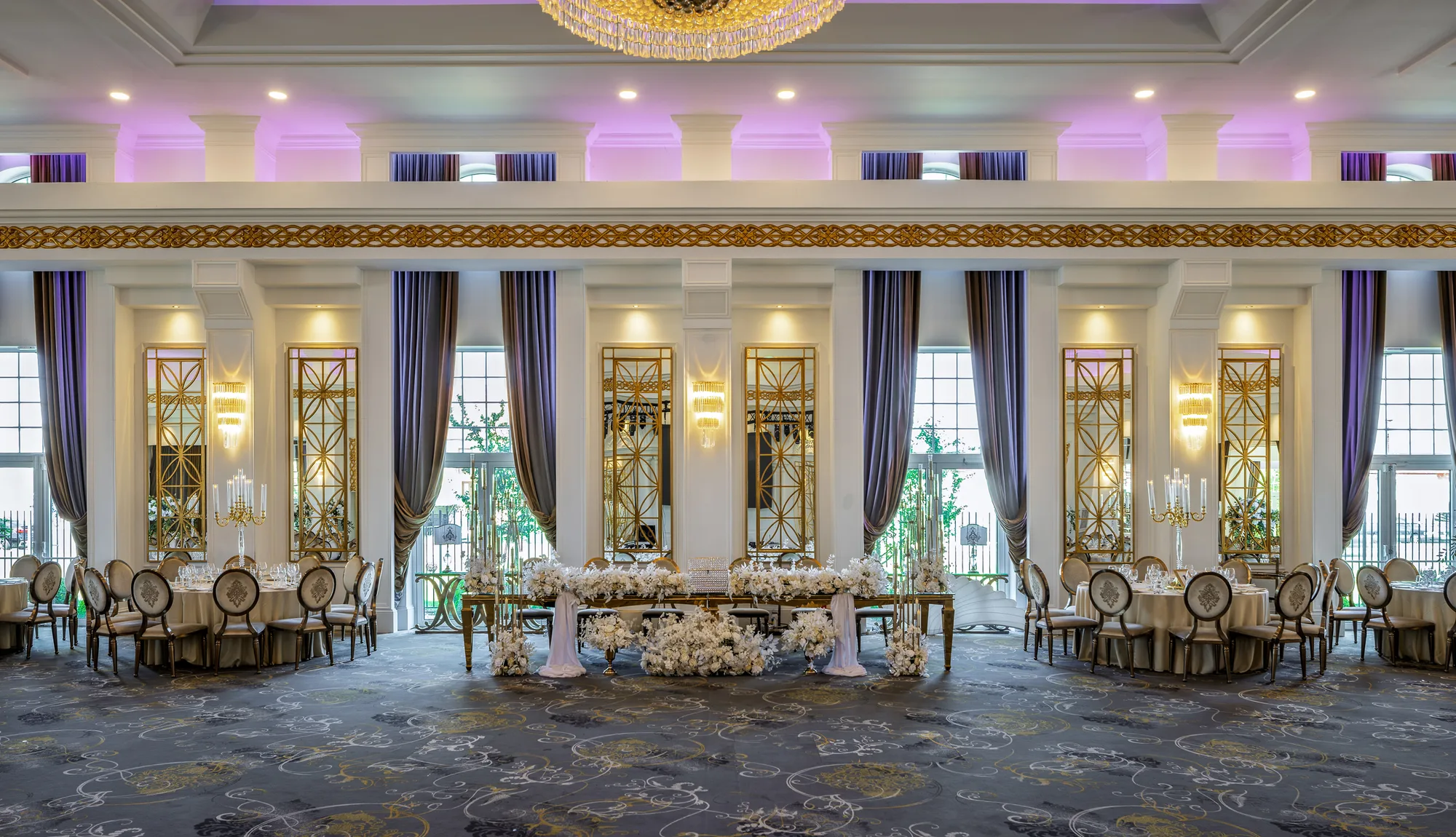 Amenajare interioara comerciala — CERNA EVENTS, stil neoclasic, Caransebes. Imagine 2 din 8