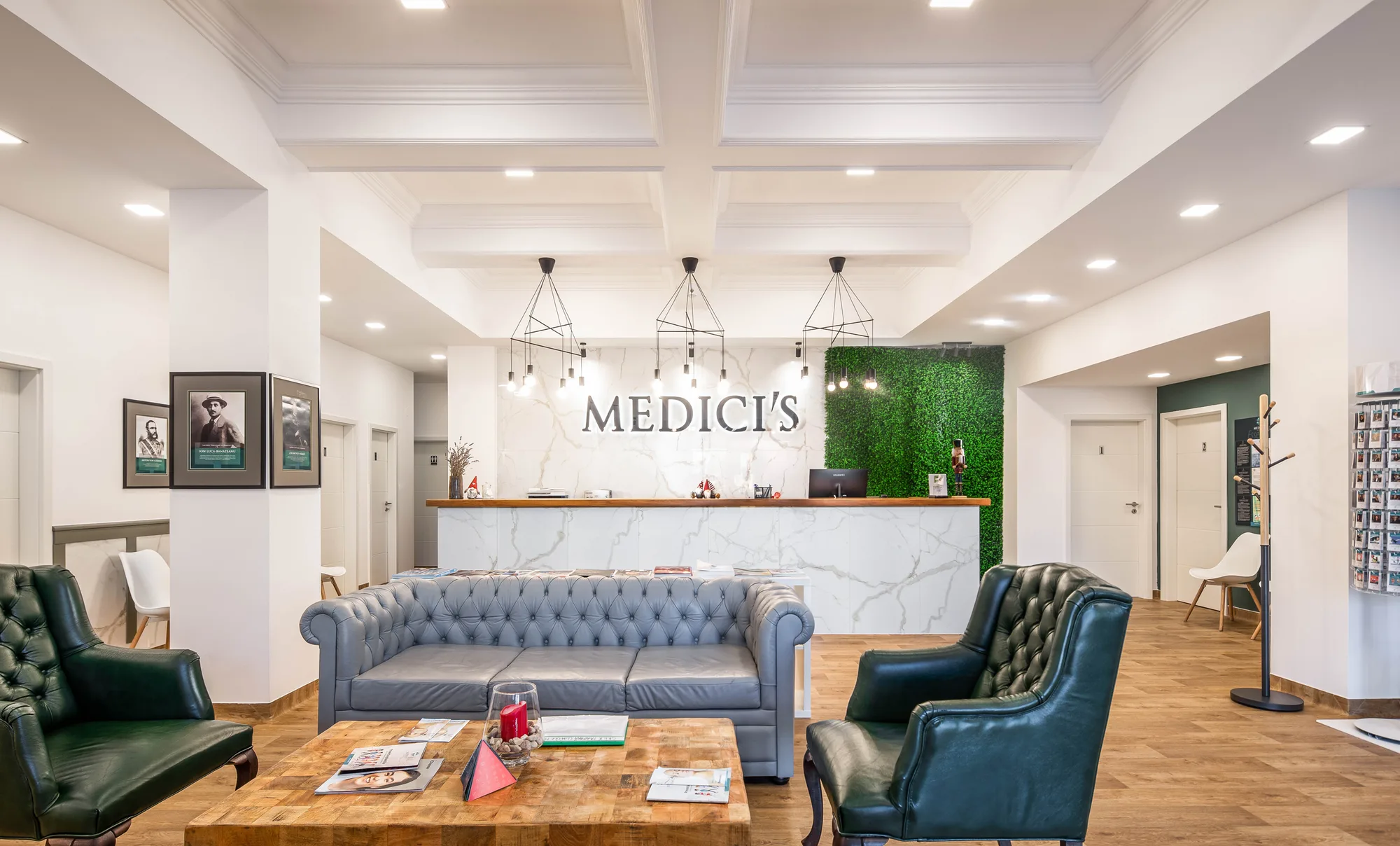Amenajare interioara comerciala — CLINICA MEDICALA MEDICI’S DUMBRAVITA, stil contemporan, Dumbravita, jud Timis. Imagine 1 din 11