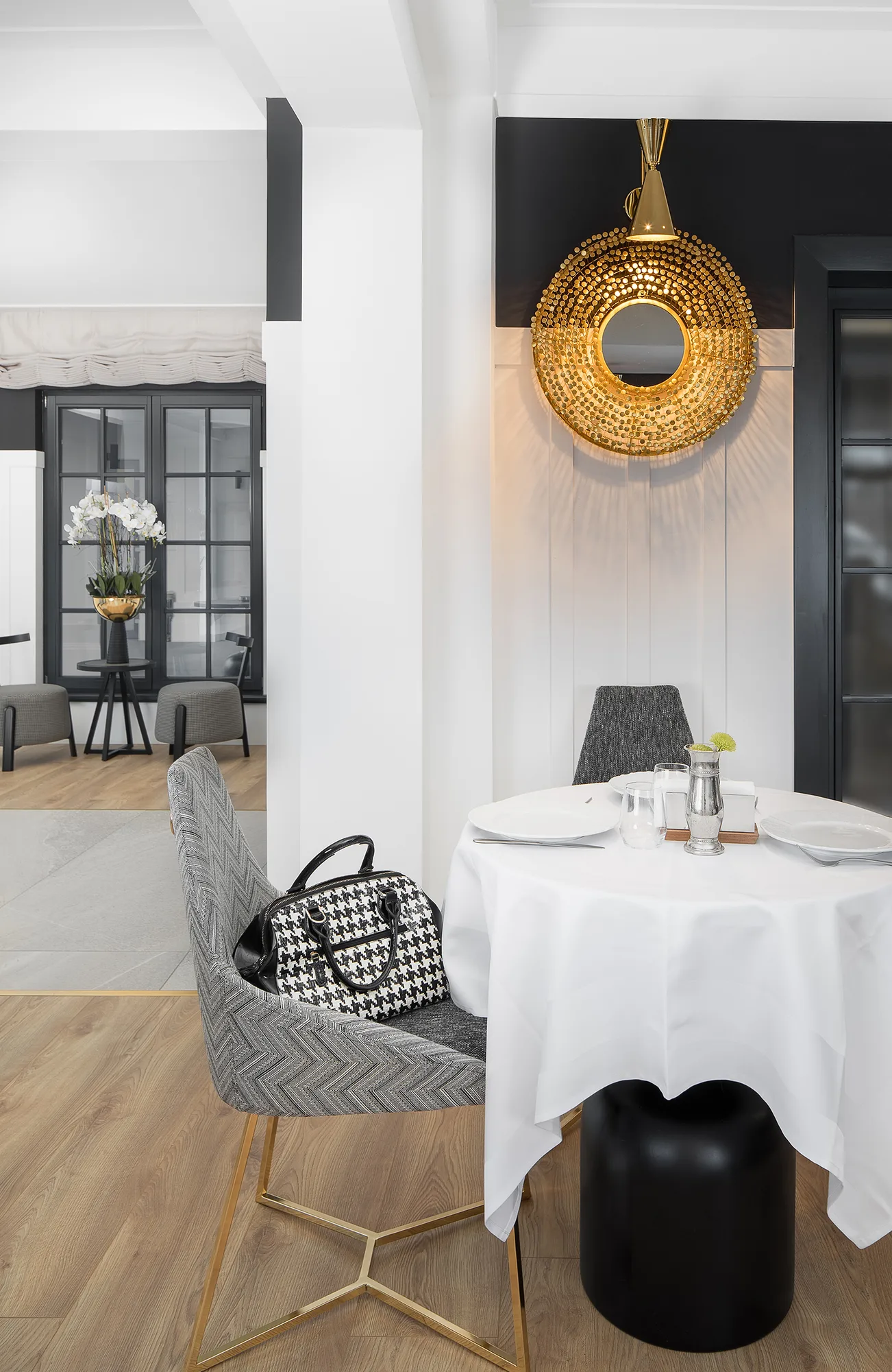 Amenajare interioara comerciala — DONNA ANA BOUTIQUE HOTEL, stil contemporan cu accente glam, Timisoara. Imagine 11 din 18