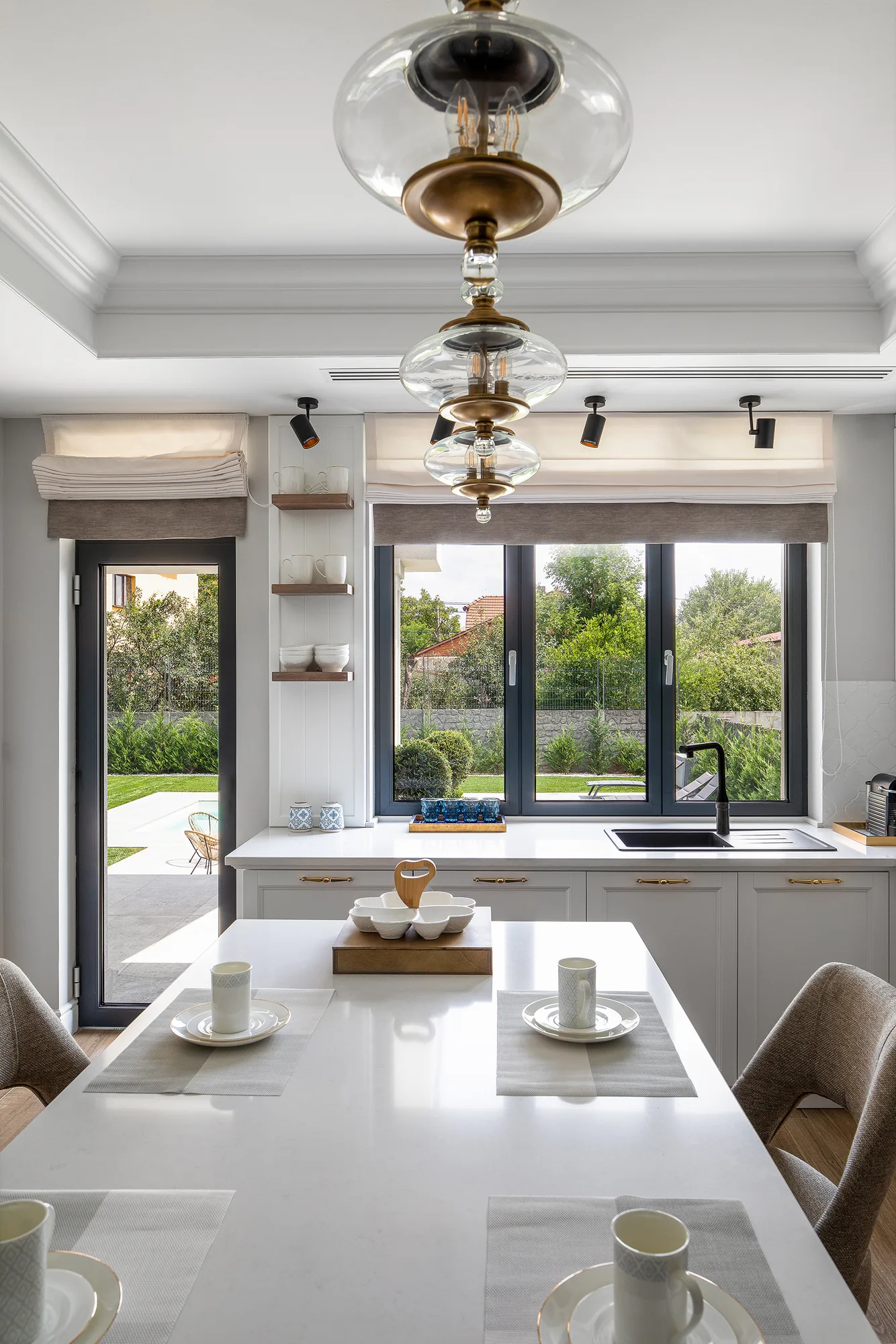 Amenajare interioara rezidentiala — Vila contemporana cozy, stil contemporan, Timisoara. Imagine 9 din 11