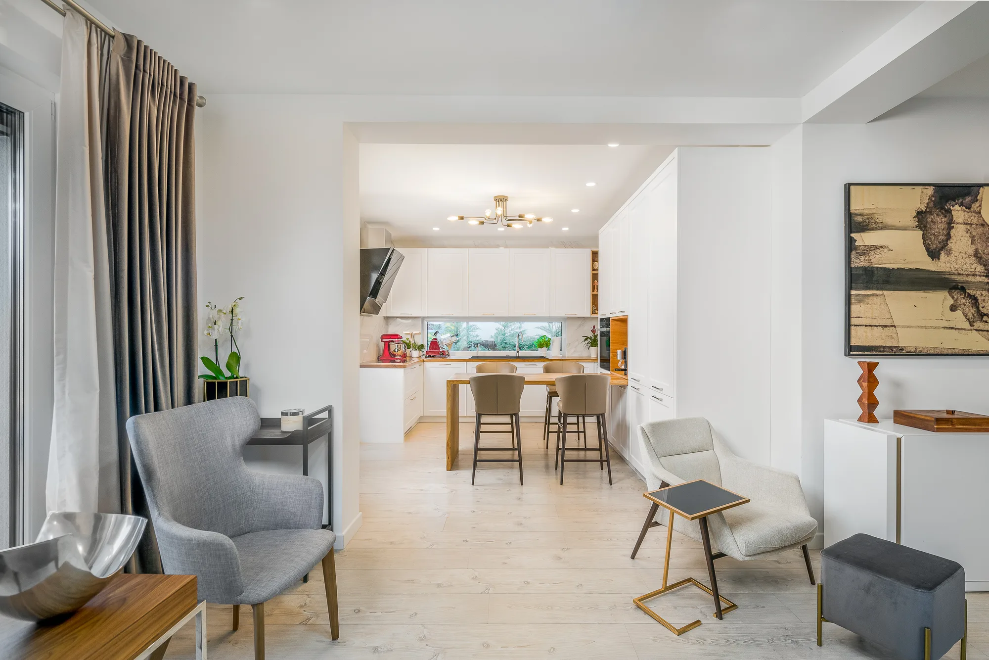 Amenajare interioara rezidentiala — VILA MODERNA MINIMALISTA, stil minimalist, Timisoara. Imagine 3 din 9