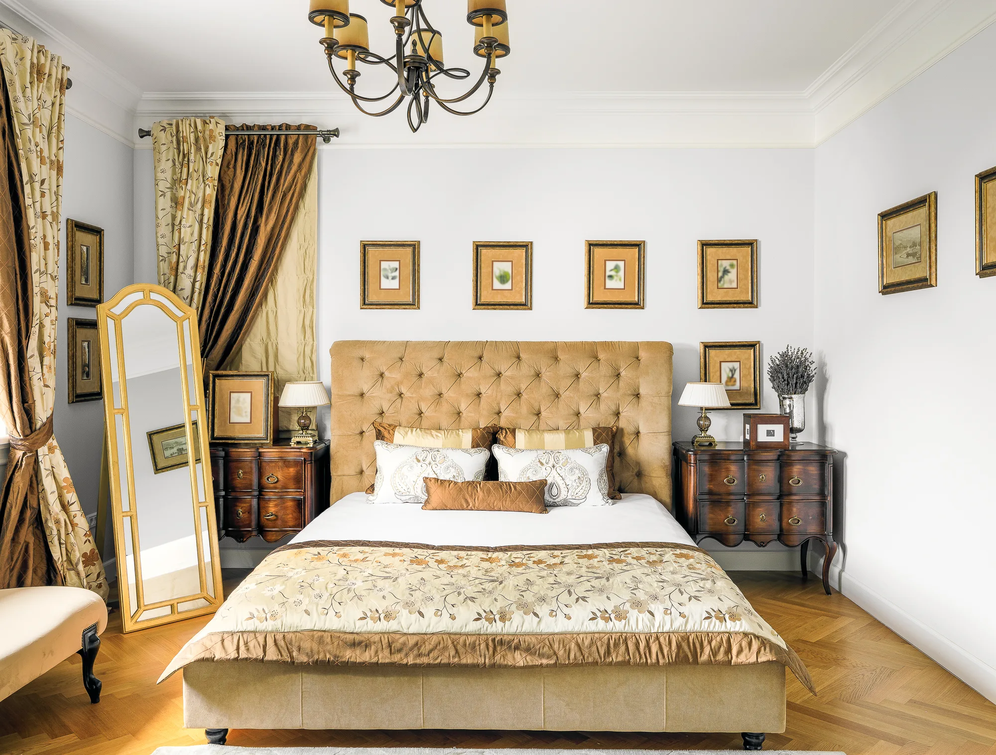 Amenajare interioara rezidentiala — VILA ELEGANTA CU INFLUENTE NEOCLASICE, stil elegant cu influente neoclasice, Timisoara. Imagine 5 din 5