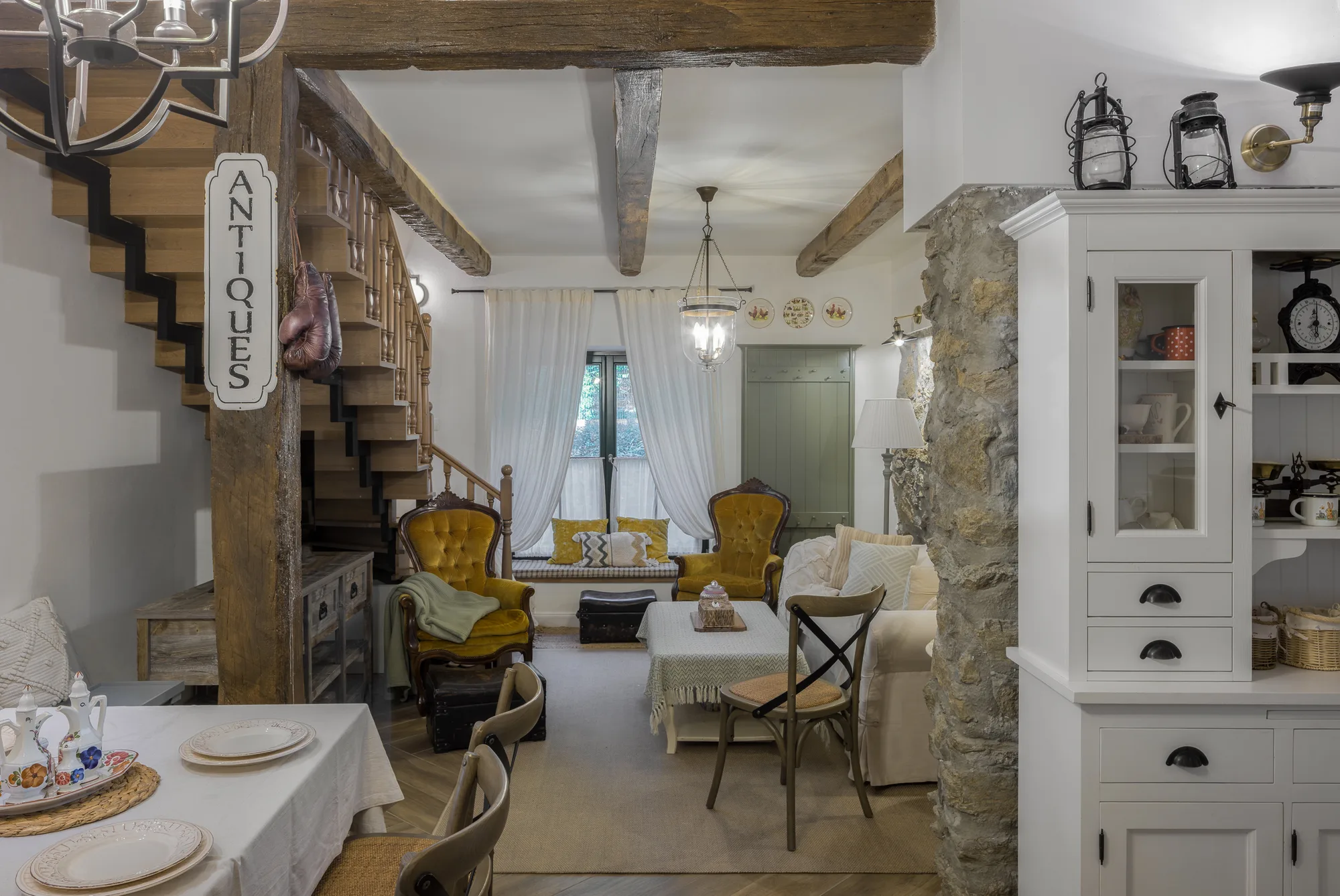 Amenajare interioara rezidentiala — Restructurare casa de piatra de 200 de ani, stil rural reinterpretat, Banatul Montan. Imagine 11 din 20