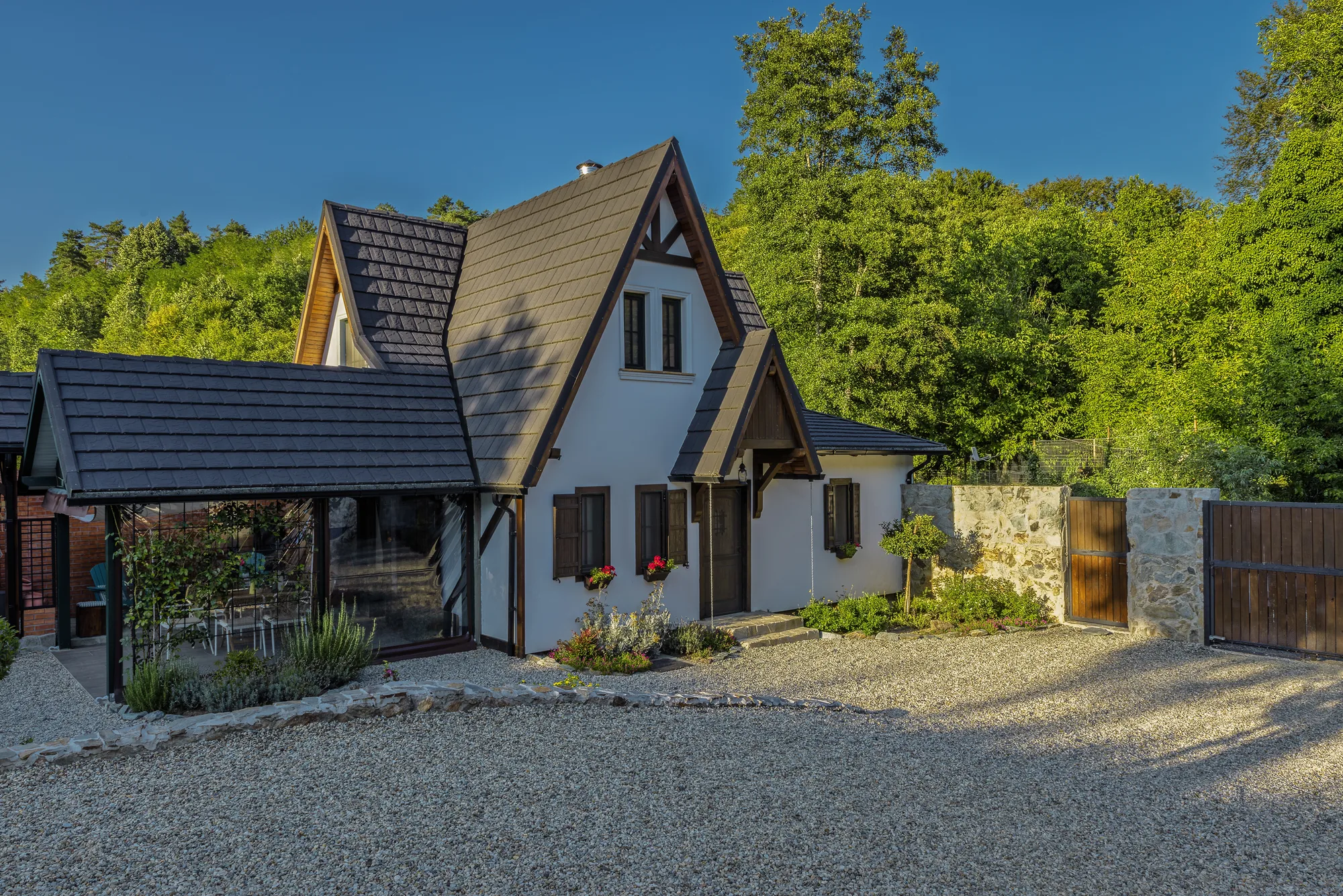 Amenajare interioara rezidentiala — Restructurare casa de piatra de 200 de ani, stil rural reinterpretat, Banatul Montan. Imagine 18 din 20