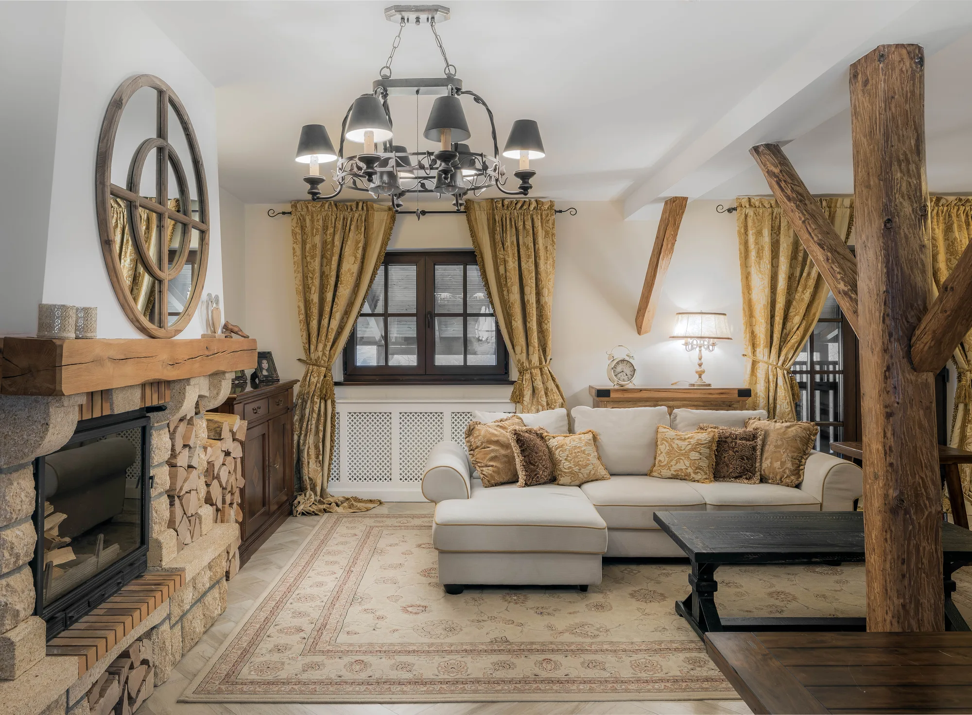 Amenajare interioara rezidentiala — Restructurare casa veche, peste 100 de ani vechime, stil rustic-elegant, traditie banateana, Garana, jud. Caras-Severin. Imagine 2 din 9