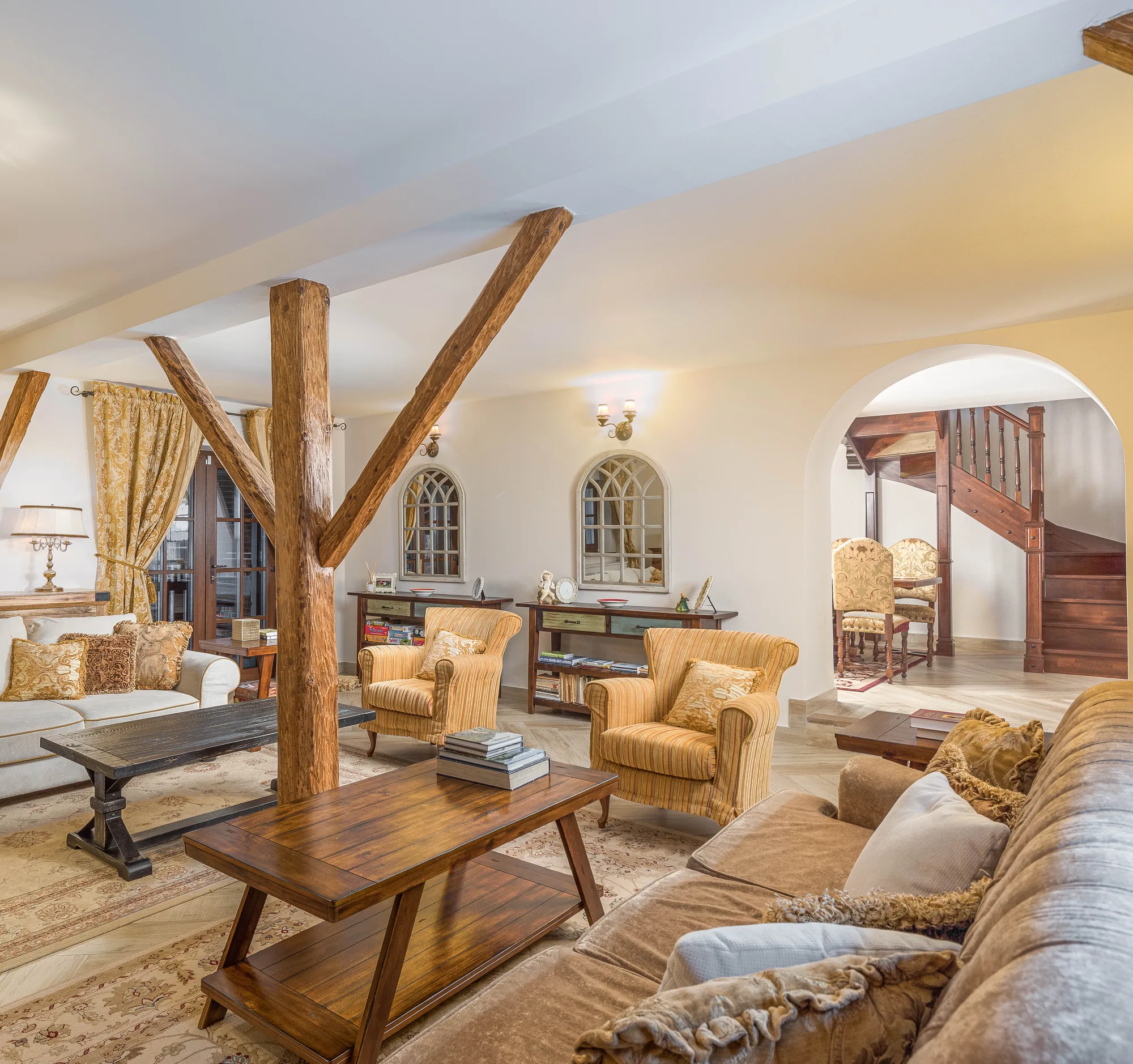 Amenajare interioara rezidentiala — Restructurare casa veche, peste 100 de ani vechime, stil rustic-elegant, traditie banateana, Garana, jud. Caras-Severin. Imagine 4 din 9