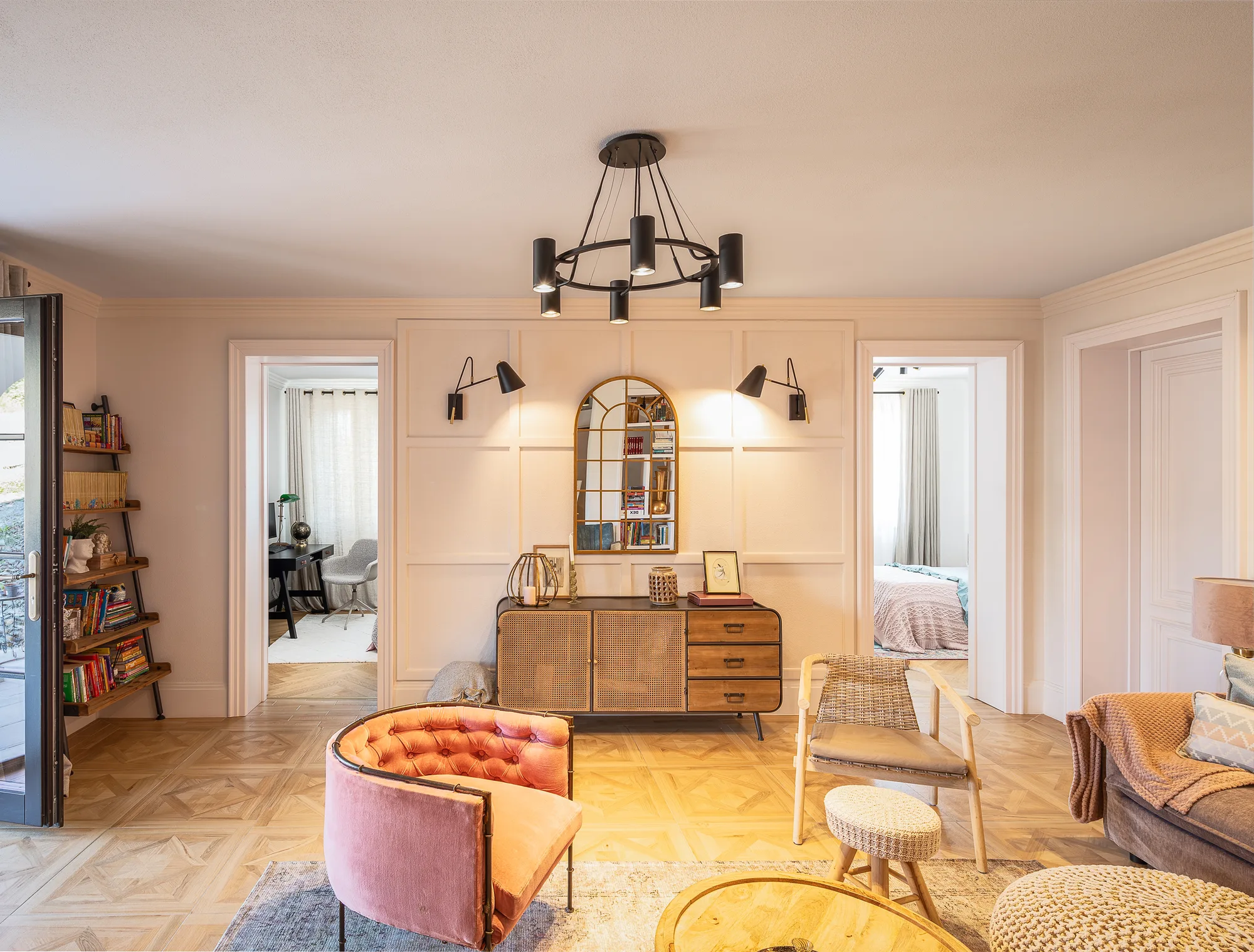 Amenajare interioara rezidentiala — VILA FARMHOUSE RUSTIC, stil farmhouse rustic, Baia de Arama, jud Mehedinti. Imagine 3 din 12