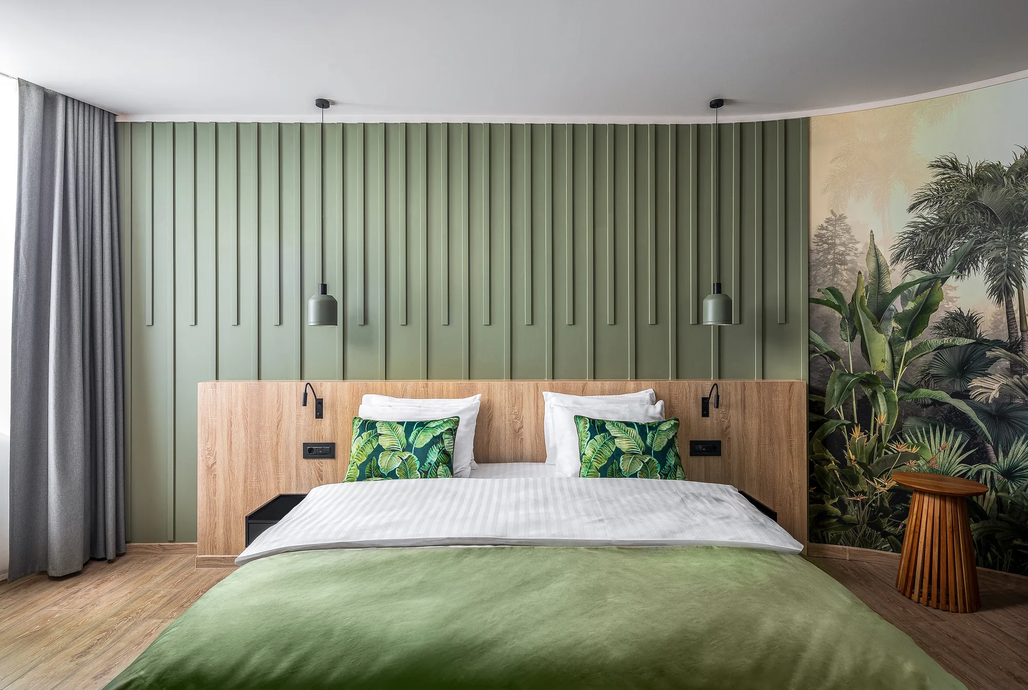 Amenajare interioara comerciala — HOTEL AMAZONIA, stil biophilic contemporan, Timisoara. Imagine 2 din 11