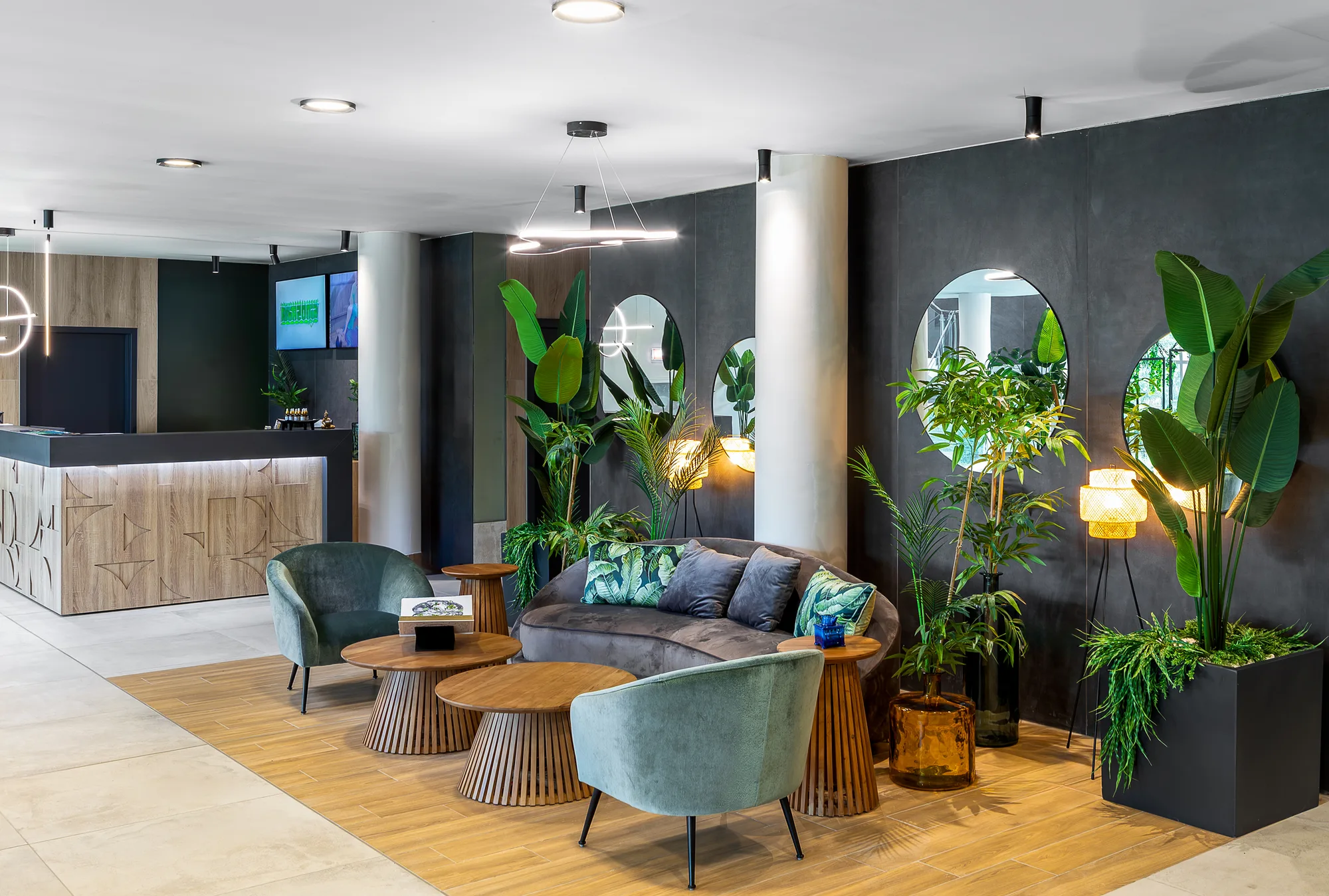 Amenajare interioara comerciala — HOTEL AMAZONIA, stil biophilic contemporan, Timisoara. Imagine 7 din 11