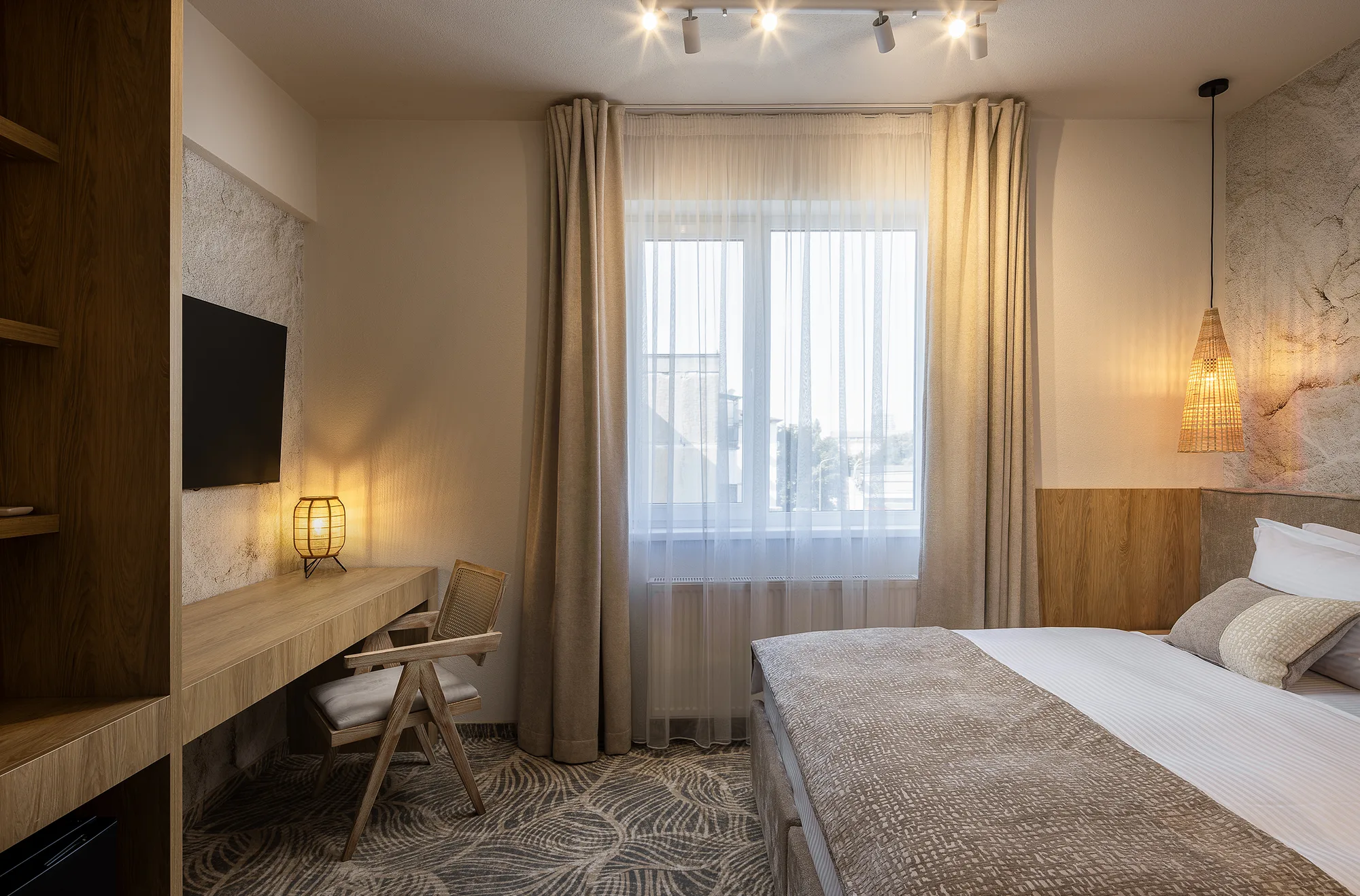 Amenajare interioara comerciala — HOTEL SERENITY, stil wabi sabi, Timisoara. Imagine 4 din 17