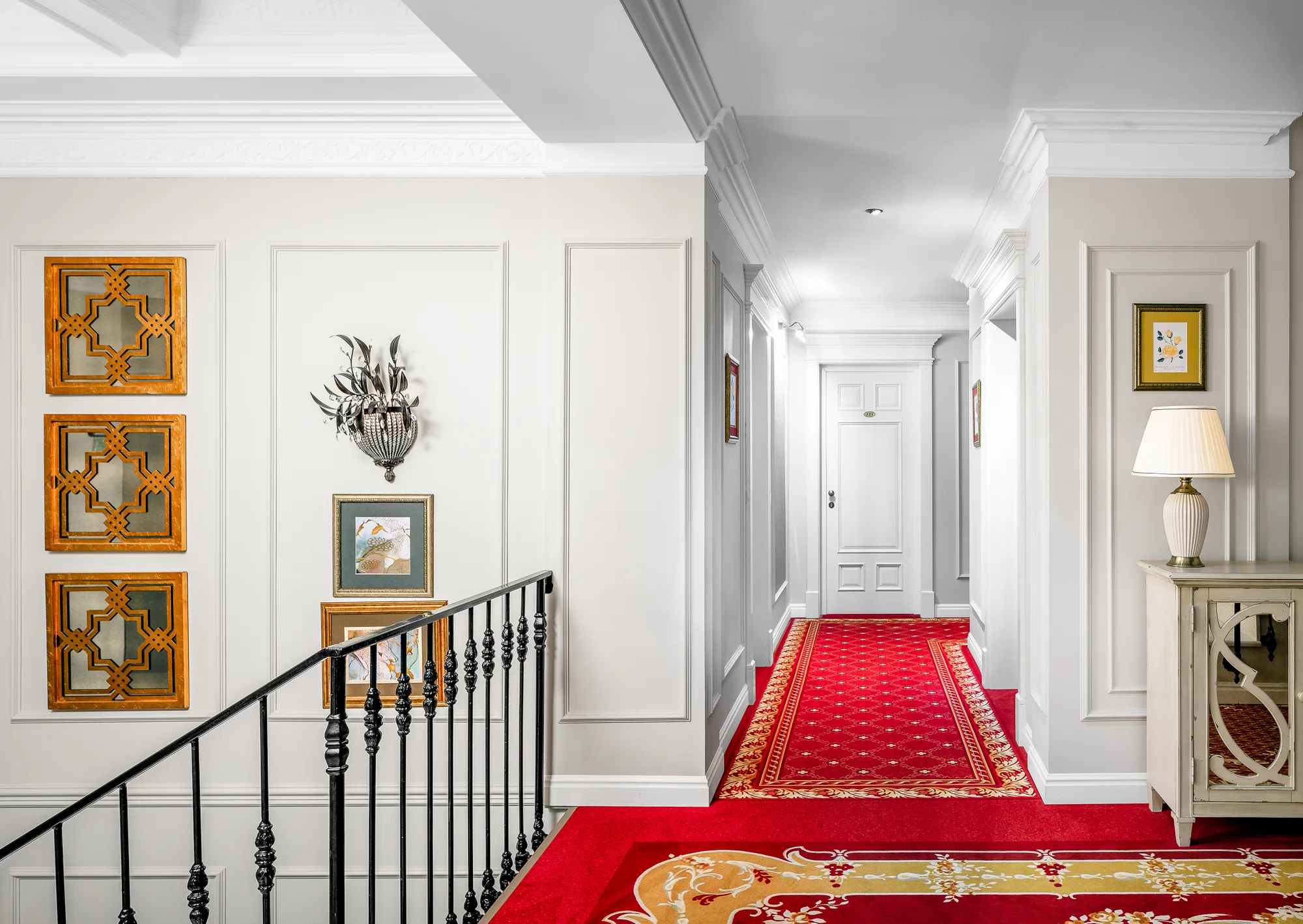 Amenajare interioara comerciala — HOTEL VERSAY, stil clasic, Baile Herculane. Imagine 12 din 16