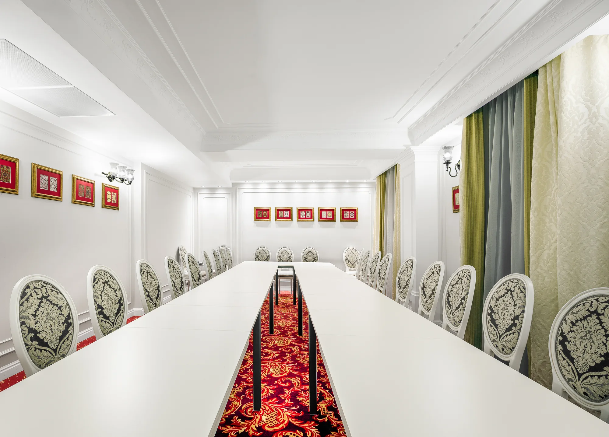 Amenajare interioara comerciala — HOTEL VERSAY, stil clasic, Baile Herculane. Imagine 16 din 16