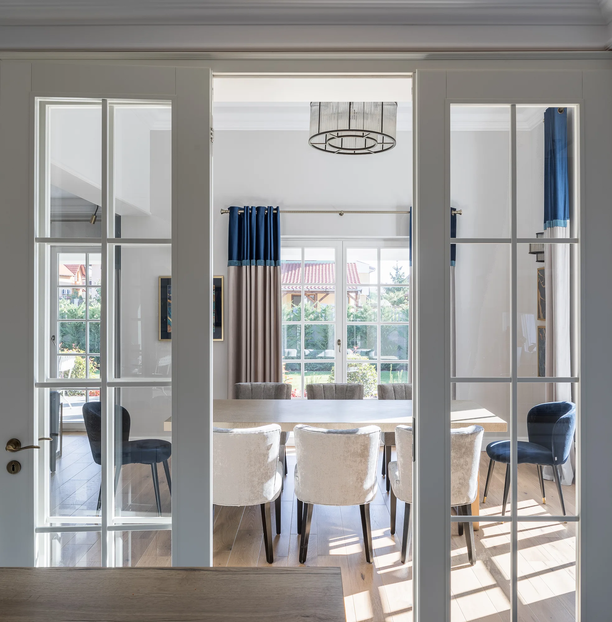 Amenajare interioara rezidentiala — CASA NEOCLASICA CONTEMPORANA, stil clasic contemporan, Timisoara. Imagine 8 din 12