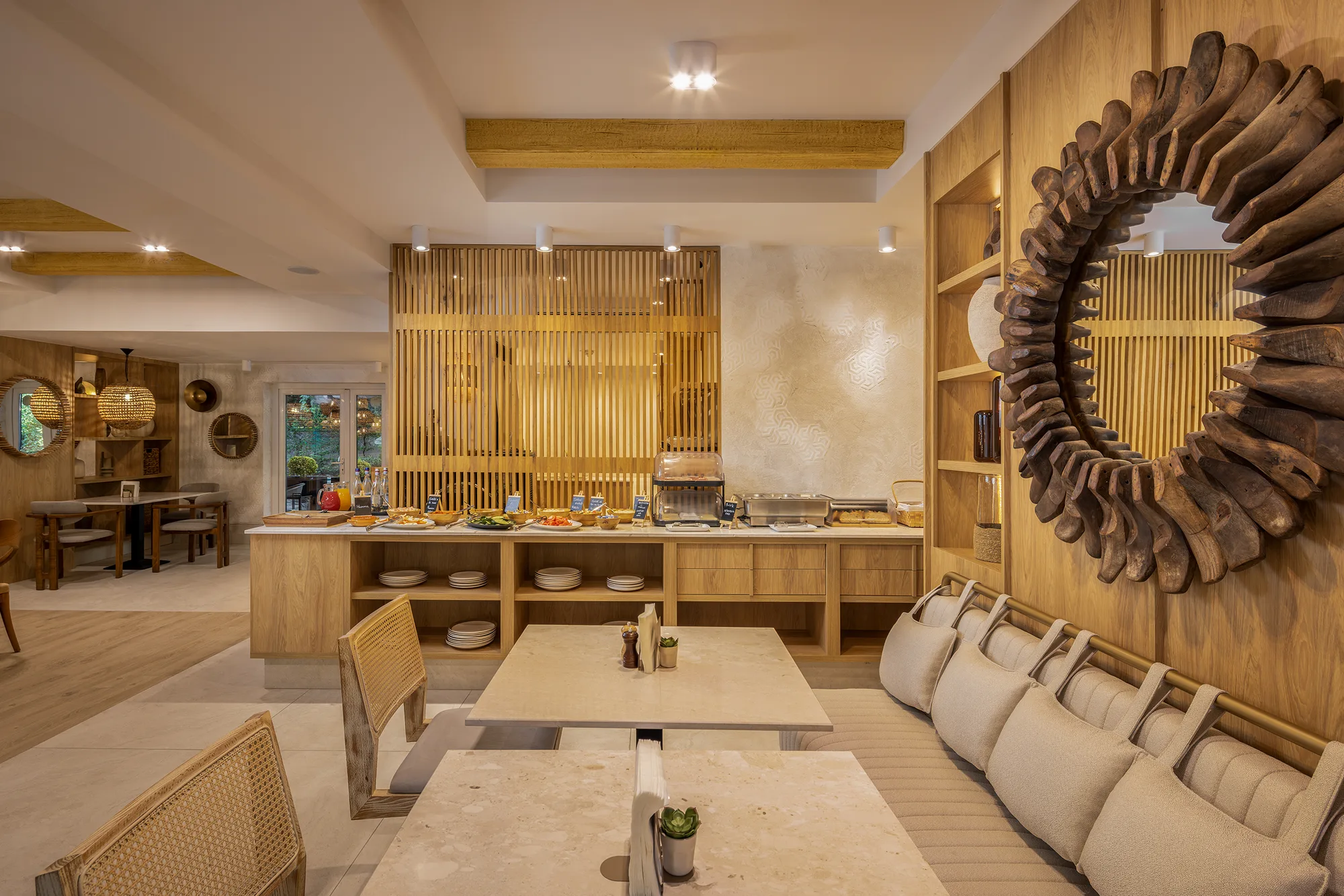 Amenajare interioara comerciala — RESTAURANT SERENITY, stil wabi sabi, Timisoara. Imagine 6 din 8