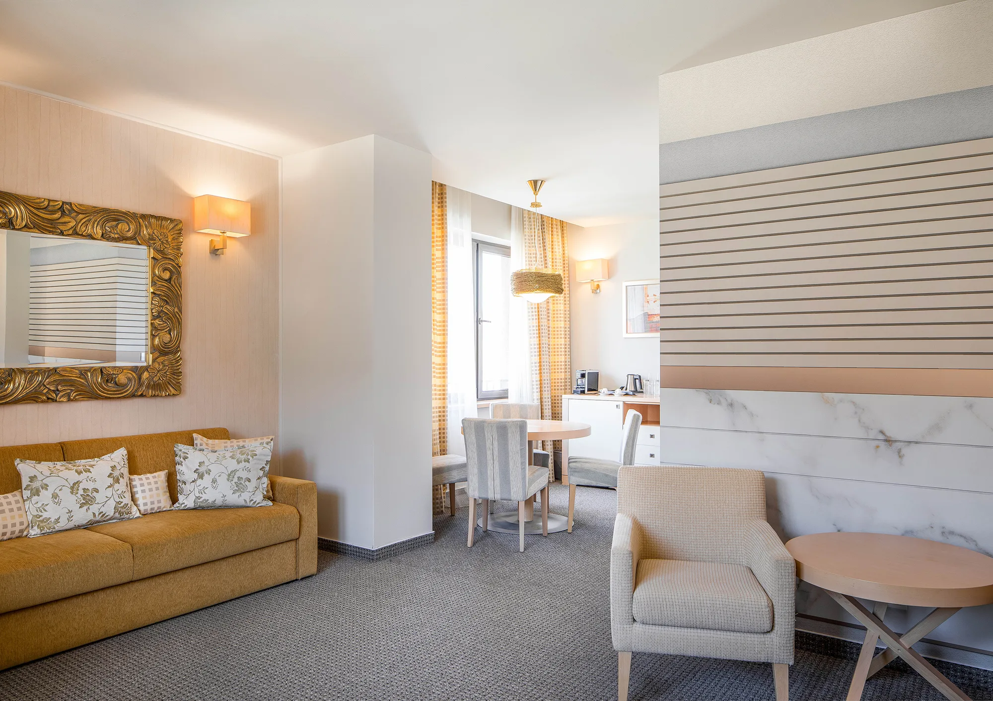 Amenajare interioara comerciala — ROGGE HOTEL, stil luxury, Resita. Imagine 8 din 9