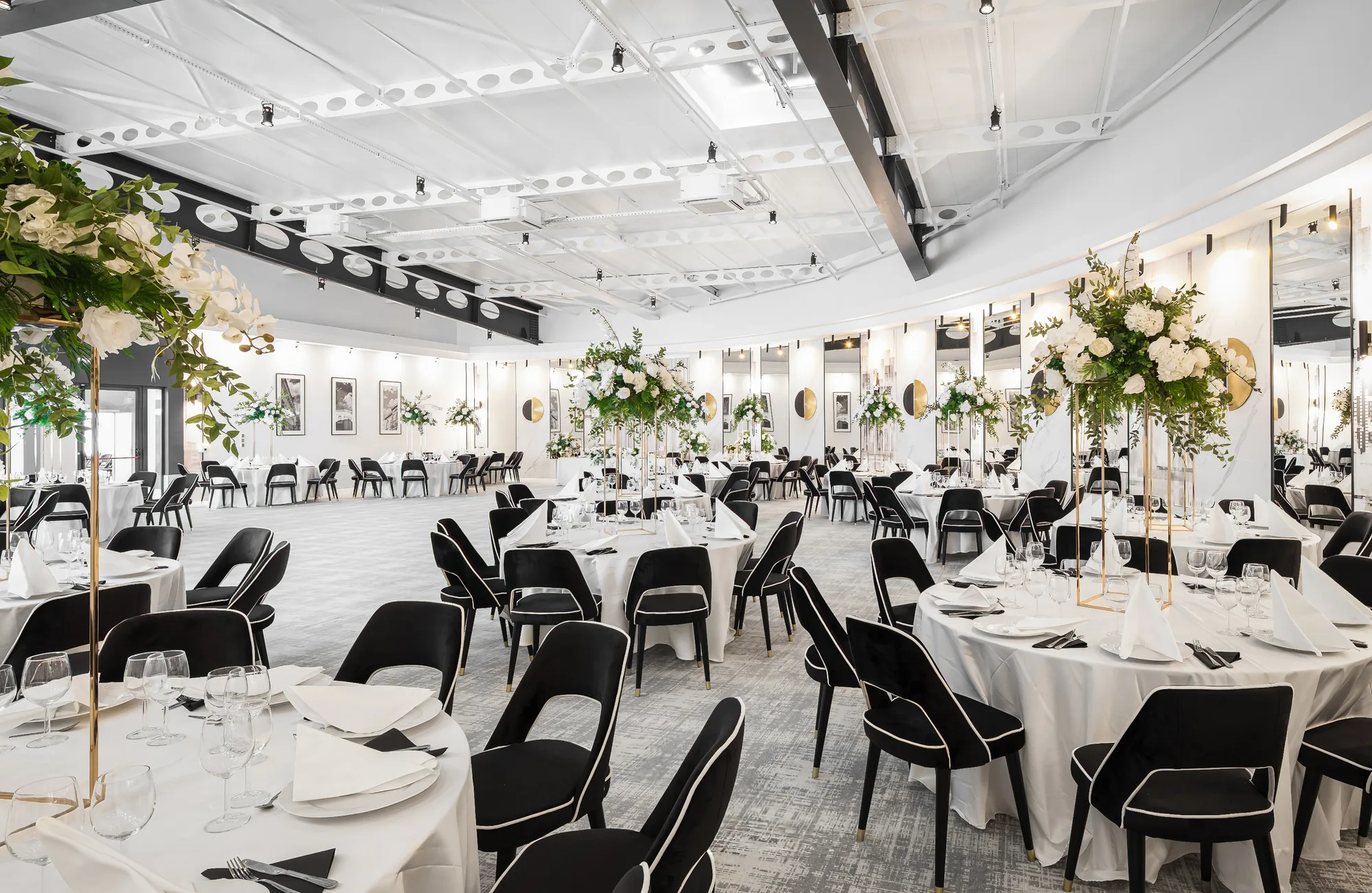 Amenajare interioara comerciala — SALA EUROPA/CRAFT TIMISOARA, stil glam contemporan, Timisoara. Imagine 7 din 10