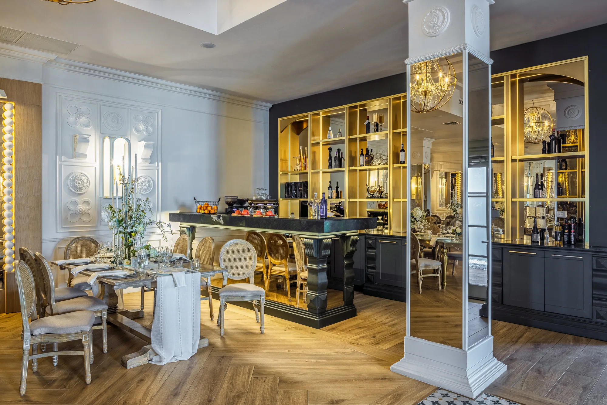 Amenajare interioara comerciala — SALON VALERY, stil clasic reinterpretat, Mosnita Noua, jud. Timis. Imagine 5 din 15