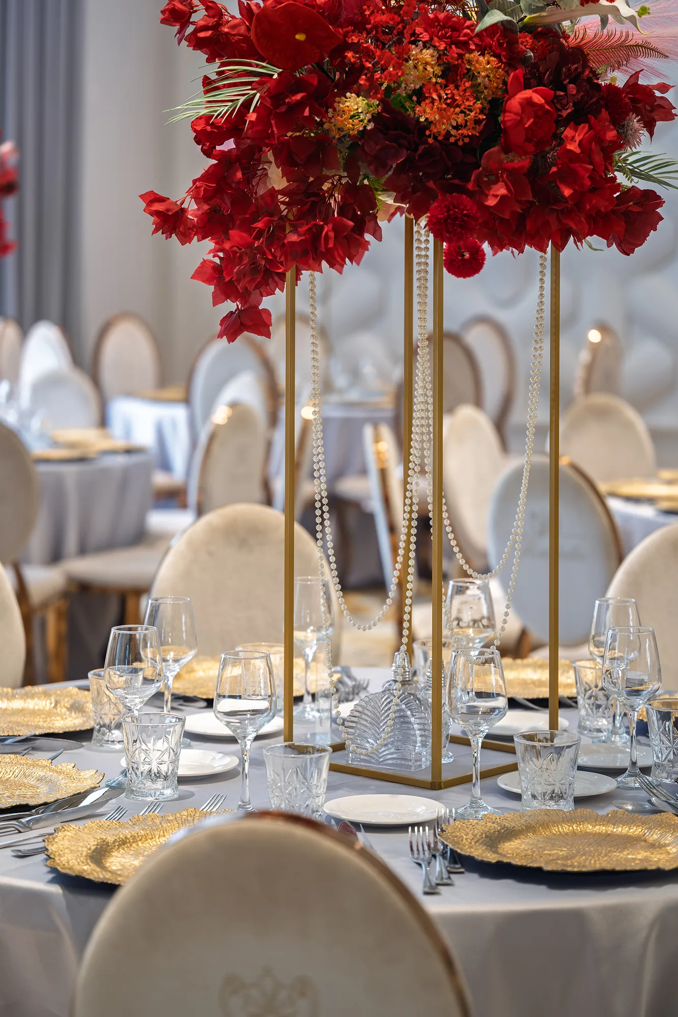 Amenajare interioara comerciala — Portobello Ballroom, stil glam, Craiova. Imagine 9 din 15